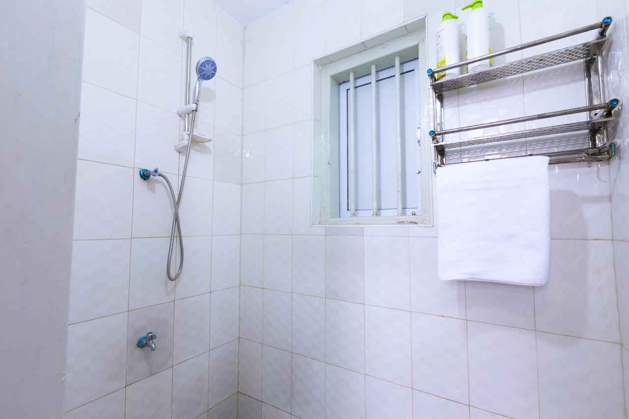 Little Monkey Hostel Yangon Exterior photo