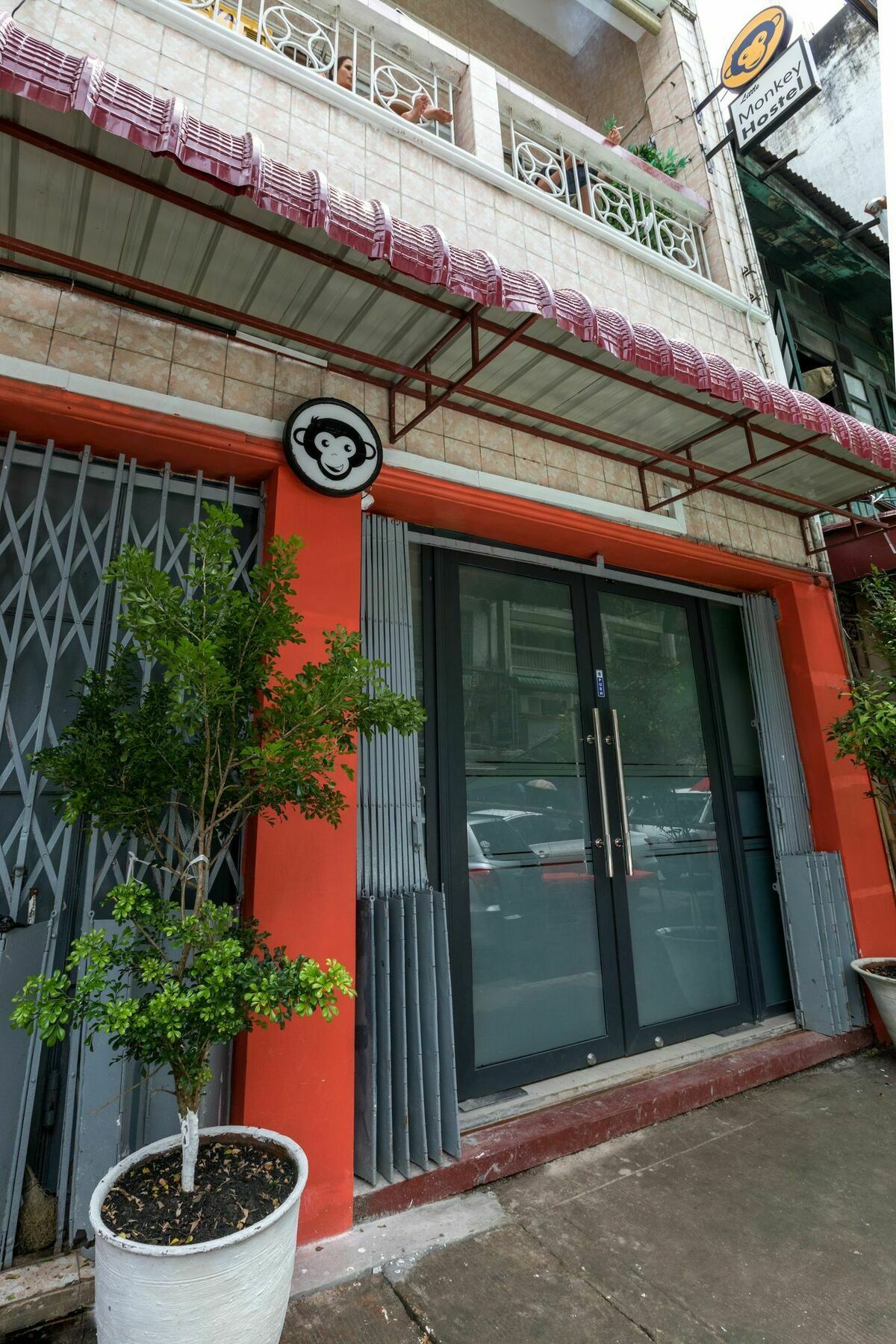 Little Monkey Hostel Yangon Exterior photo